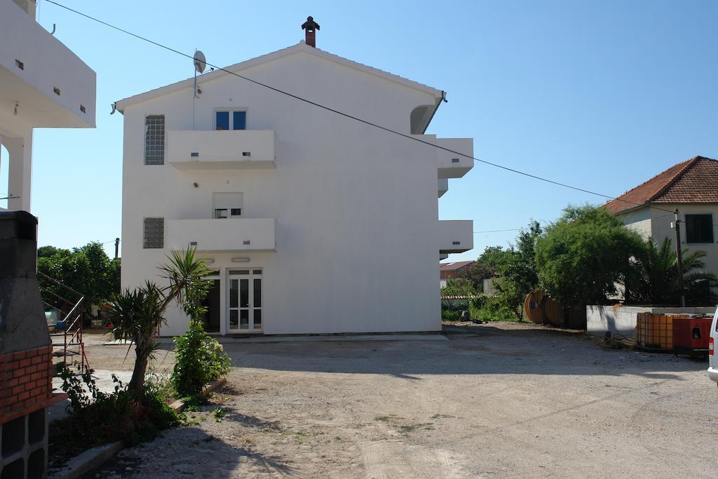 Apartments Lavanda Турань Екстер'єр фото