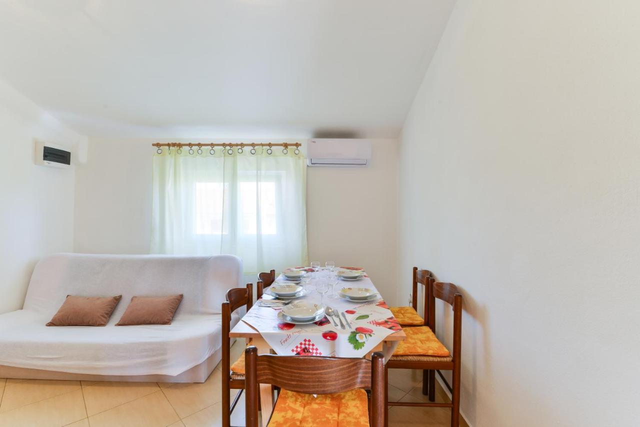 Apartments Lavanda Турань Екстер'єр фото