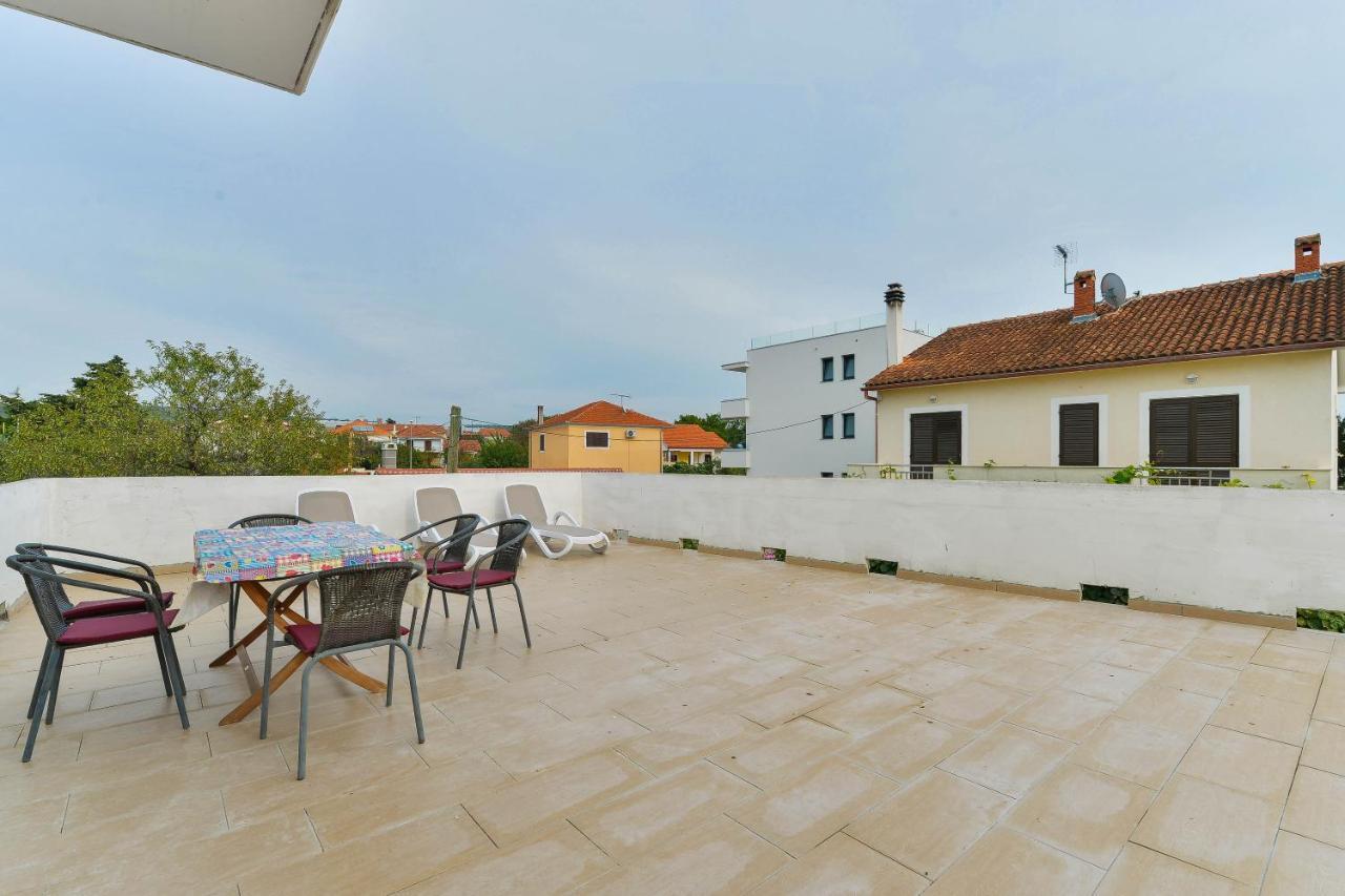 Apartments Lavanda Турань Екстер'єр фото